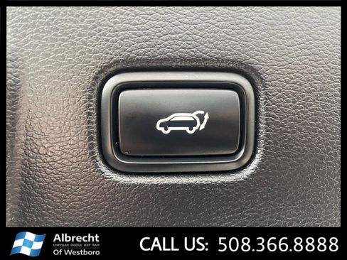 Used 2022 Kia Telluride SX w/ SX Prestige Package image 17