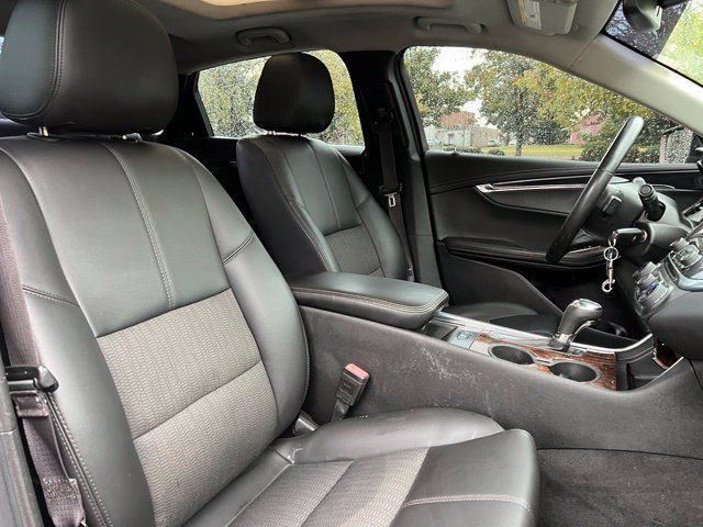 Used 2015 Chevrolet Impala LT w/ Convenience Package FWD image 23