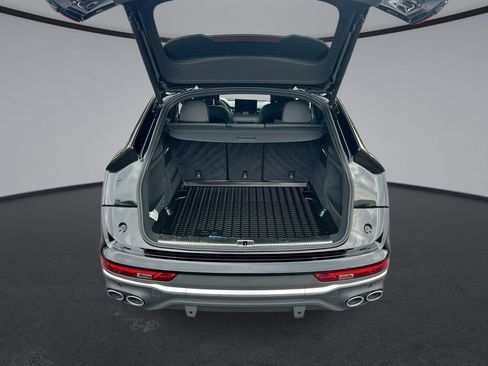 Used 2024 Audi SQ5 Premium w/ Convenience Package AWD/4WD image 13