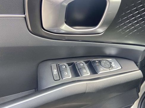New 2026 Kia Sorento S FWD image 12