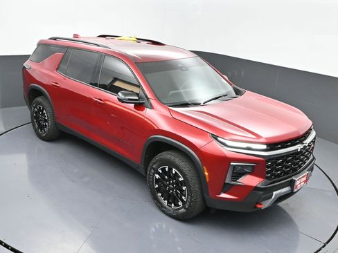 Used 2024 Chevrolet Traverse Z71 w/ LPO, Floor Liner Package image 36