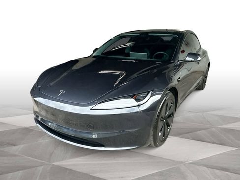 Used 2025 Tesla Model 3 Long Range RWD image 4
