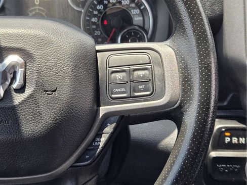 Used 2022 RAM 2500 Tradesman w/ Chrome Appearance Group RWD image 26