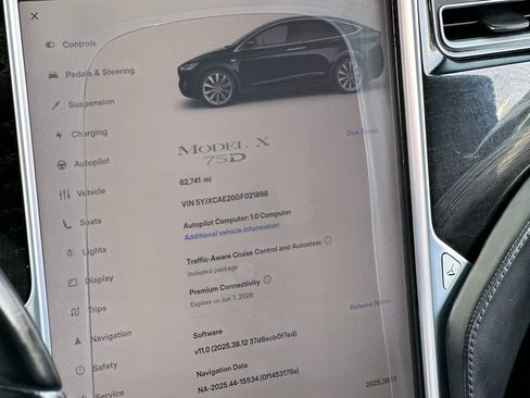 Used 2016 Tesla Model X 75D AWD/4WD image 22