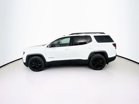 Certified 2023 GMC Acadia SLE w/ Driver Convenience Package AWD/4WD image 4