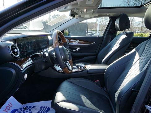 Used 2020 Mercedes-Benz E 350 Sedan image 9