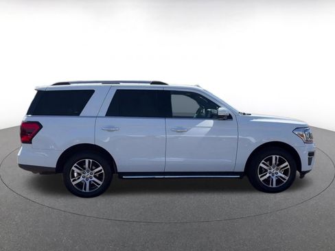 Used 2023 Ford Expedition Limited RWD image 16