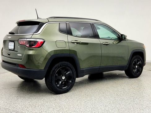 Used 2021 Jeep Compass Latitude w/ Convenience Group image 5