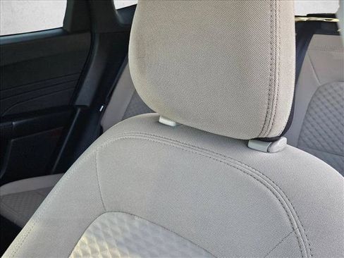 Used 2021 Ford Escape SE w/ Convenience Package FWD image 17
