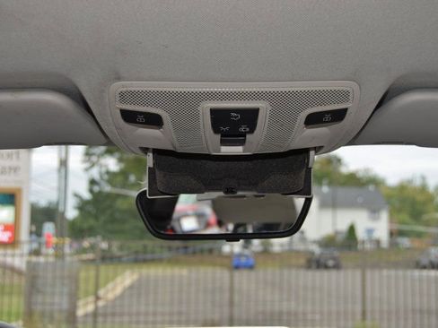 Used 2017 Mercedes-Benz GLA 250 4MATIC image 30