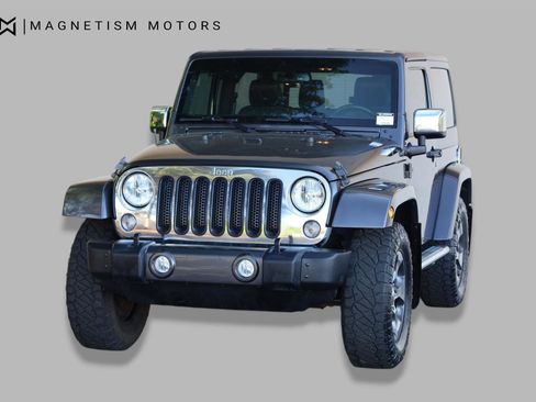 Used 2016 Jeep Wrangler Sahara w/ Mopar Chrome Edition Group image 5