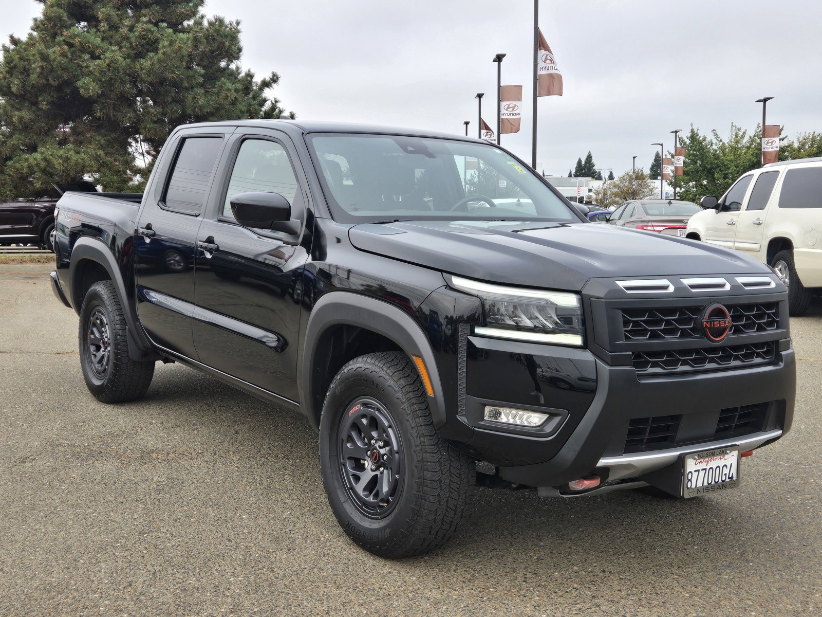 Certified 2026 Nissan Frontier PRO-4X AWD/4WD image 1