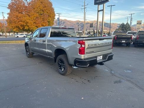 New 2026 Chevrolet Silverado 1500 Custom Trail Boss w/ LPO, Dark Essentials Package AWD/4WD image 5