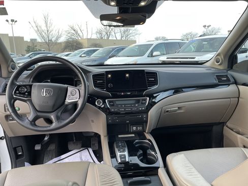 Certified 2022 Honda Pilot Elite image 18