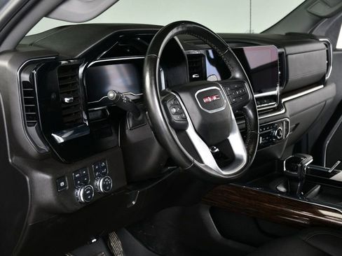 Used 2024 GMC Sierra 1500 Elevation w/ Elevation Premium Package AWD/4WD image 28