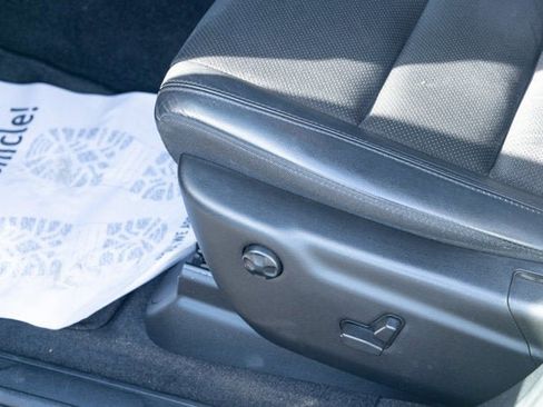 Certified 2021 Jeep Grand Cherokee Laredo X image 25