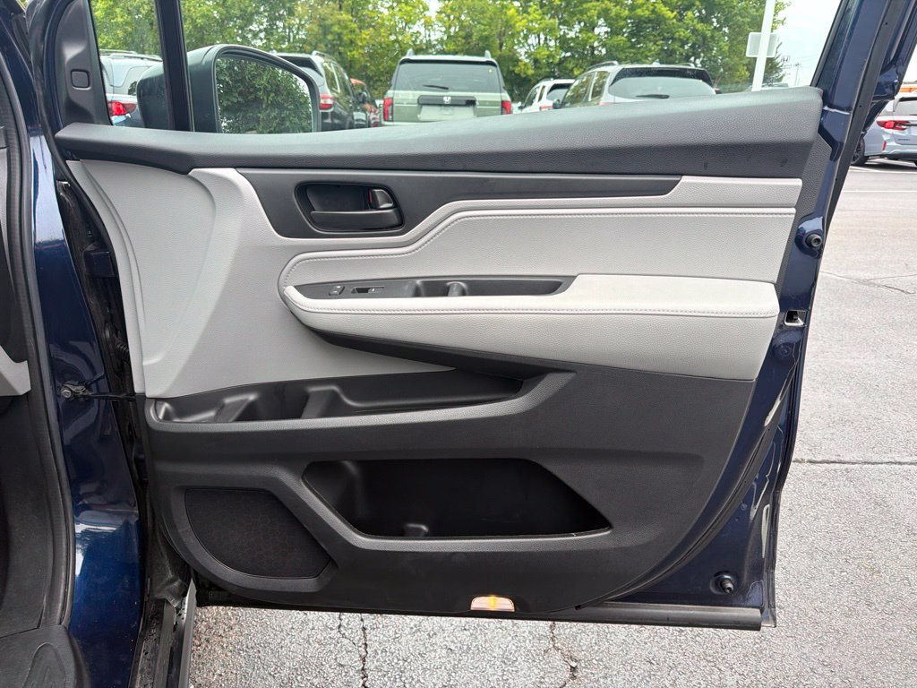Certified 2024 Honda Odyssey EX-L image 26