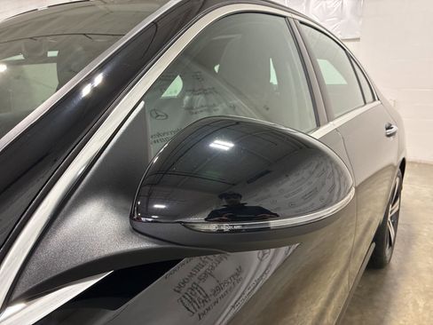 Used 2025 Mercedes-Benz C 300 4MATIC Sedan image 14