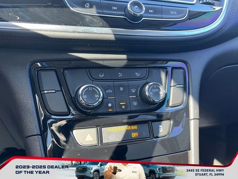 Used 2018 Buick Encore Preferred image 29