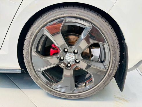 Used 2015 Volkswagen GTI S FWD image 33