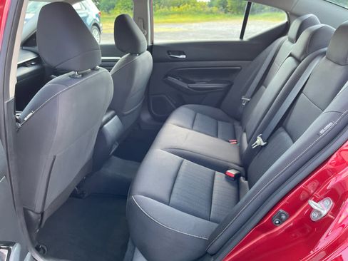 Used 2022 Nissan Altima 2.5 SV w/ SV Premium Package FWD image 22