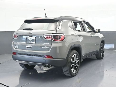 Used 2022 Jeep Compass Limited image 5
