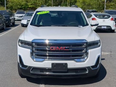 Used 2023 GMC Acadia SLE w/ Driver Convenience Package FWD image 9