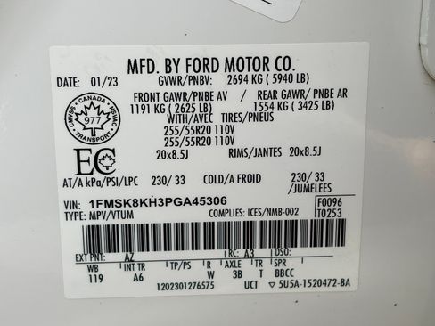 Used 2023 Ford Explorer ST-Line w/ Class IV Trailer Tow Package AWD/4WD image 28