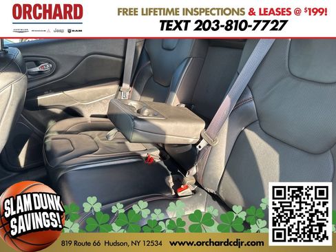 Used 2022 Jeep Cherokee Trailhawk w/ Sun, Sound & Nav Group image 18