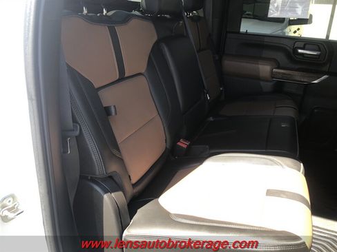 Used 2020 Chevrolet Silverado 3500 High Country w/ Z71 Off-Road Package AWD/4WD image 22