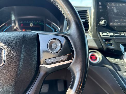 Used 2018 Honda Odyssey EX-L image 23