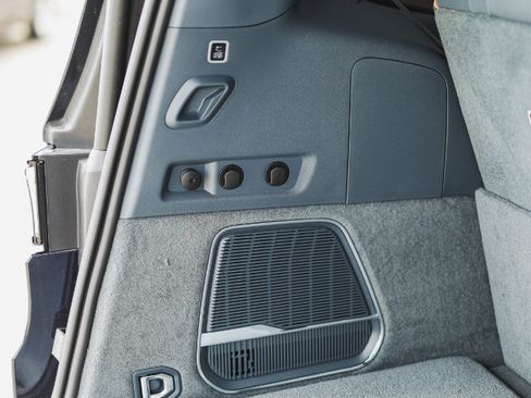 Used 2022 Jeep Grand Wagoneer Series II w/ Flexible Seating Group image 89