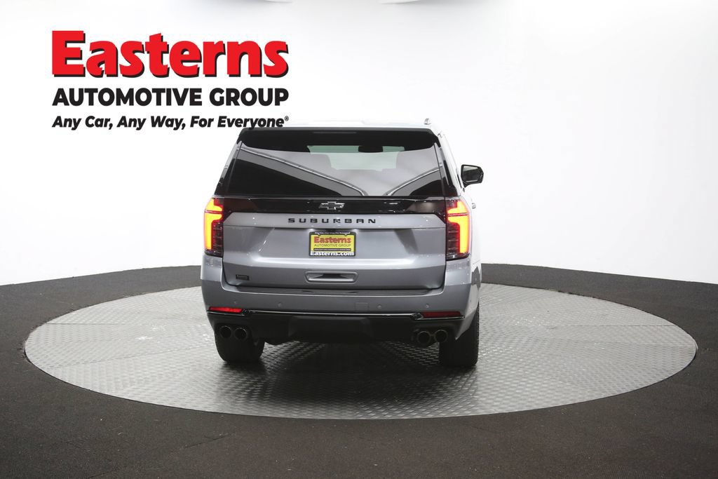 Used 2025 Chevrolet Suburban Z71 AWD/4WD image 43