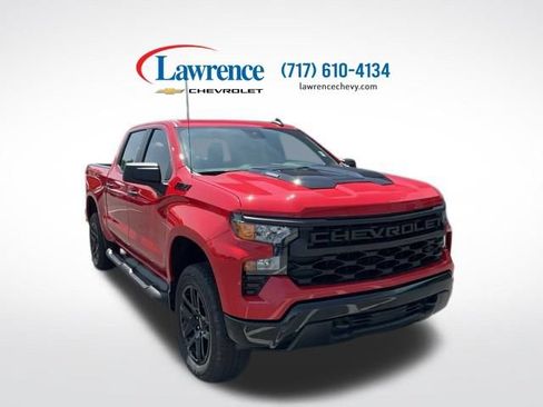 Used 2024 Chevrolet Silverado 1500 Custom Trail Boss w/ Turbomax Blackout Package AWD/4WD image 1