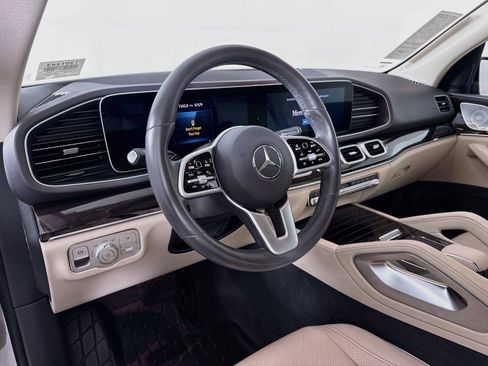 Used 2020 Mercedes-Benz GLE 350 image 4