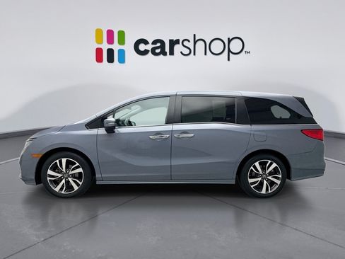 Used 2023 Honda Odyssey Touring image 2