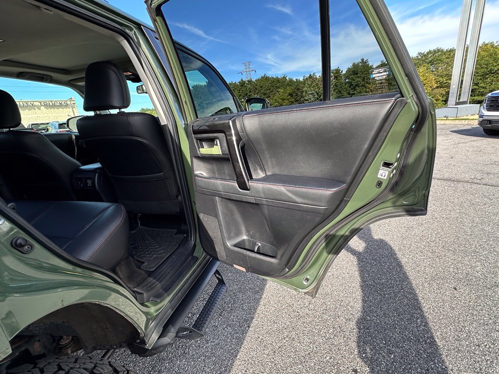 Used 2020 Toyota 4Runner TRD Pro AWD/4WD image 18