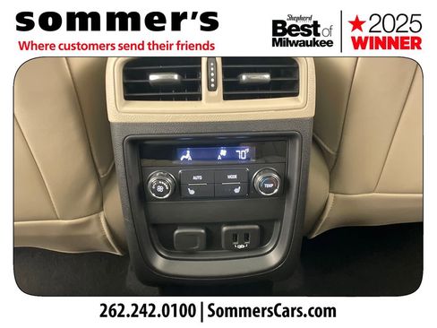 Used 2020 Buick Envision Essence AWD/4WD image 23