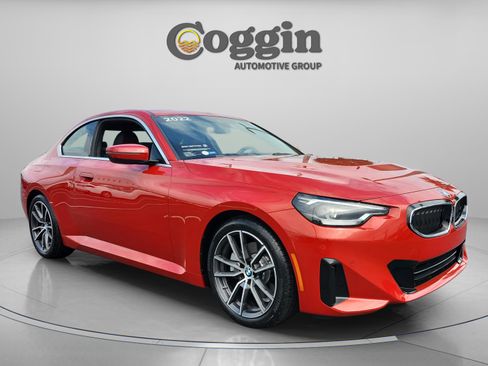 Certified 2022 BMW 230i Coupe w/ Convenience Package image 7