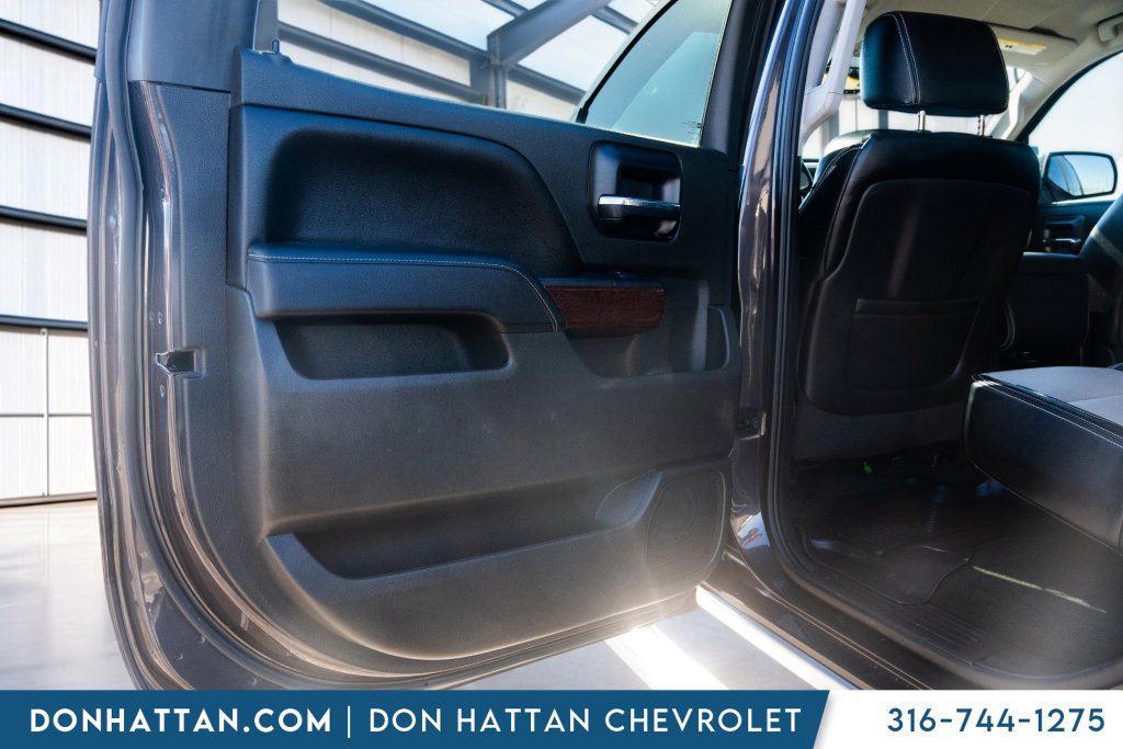 Used 2014 GMC Sierra 1500 SLE w/ SLE Value Package AWD/4WD image 17