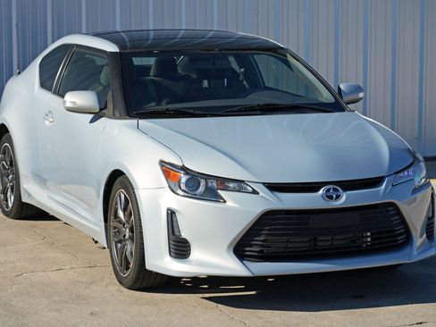 Used 2014 Scion tC 10 Series image 40