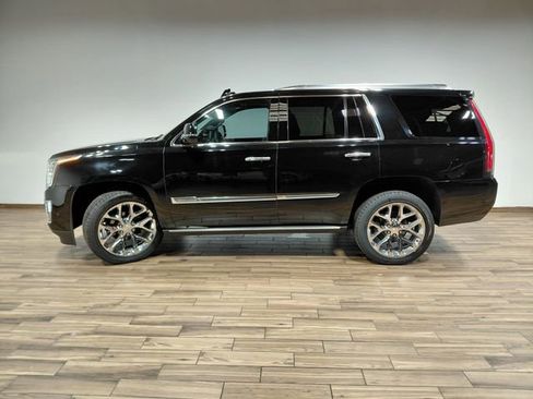 Certified 2018 Cadillac Escalade Platinum AWD/4WD image 29