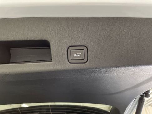 New 2026 Chevrolet Traverse RS image 20