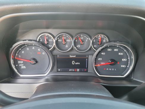 Used 2021 Chevrolet Silverado 1500 LT w/ Z71 Off-Road Package AWD/4WD image 24