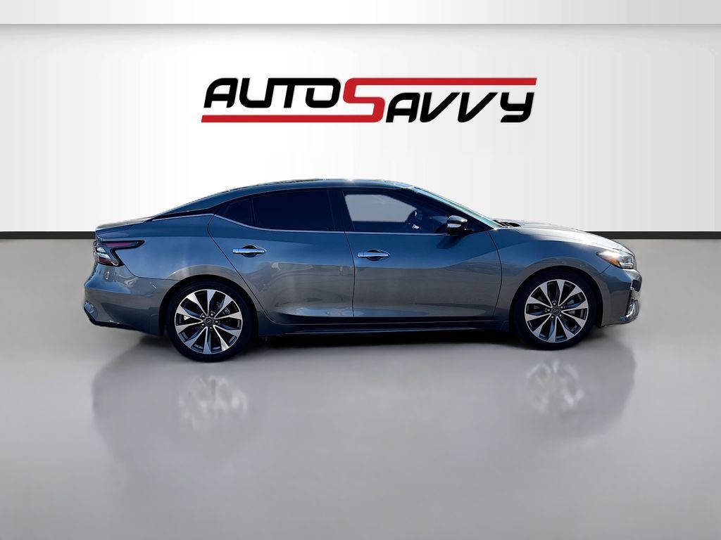 Used 2023 Nissan Maxima Platinum w/ Sport Mat Group FWD image 8