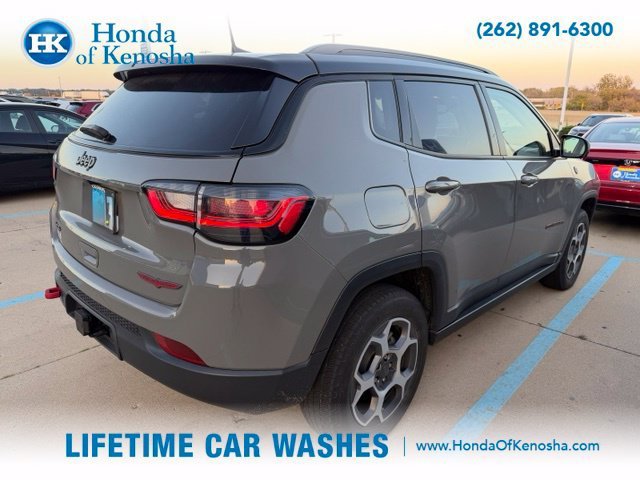 Used 2022 Jeep Compass Trailhawk w/ Trailhawk Elite Group AWD/4WD image 2