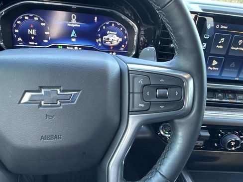 Used 2025 Chevrolet Silverado 1500 LT Trail Boss w/ Convenience Package II image 16