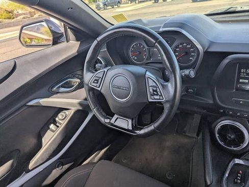 Used 2016 Chevrolet Camaro LT image 14