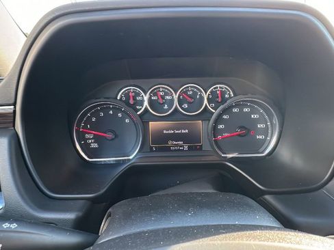 Used 2021 Chevrolet Tahoe Z71 w/ Z71 Signature Package image 27