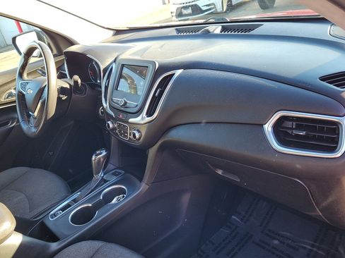 Used 2019 Chevrolet Equinox LT image 32